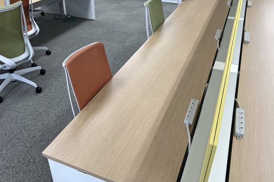 オフィス家具の色と木目の合わせ方｜統一感のある空間をつくるコツ